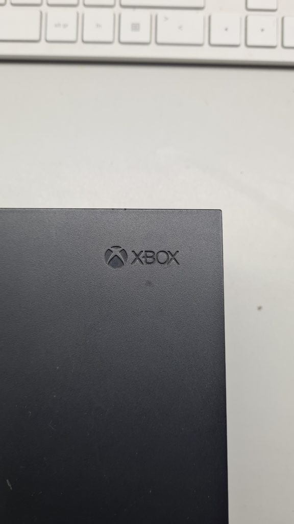 Xbox Series en mesa de taller GameSystems Leganés – Reparación Xbox Series