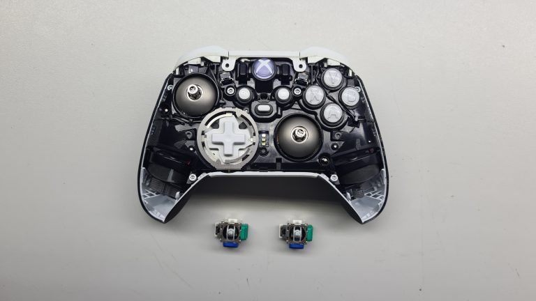 Mando Xbox Elite Series 2 abierto – Sustitución joysticks TMR Leganés