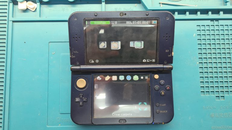 New 3DS XL encendida tras el cambio de pantalla, imagen funcionando correctamente