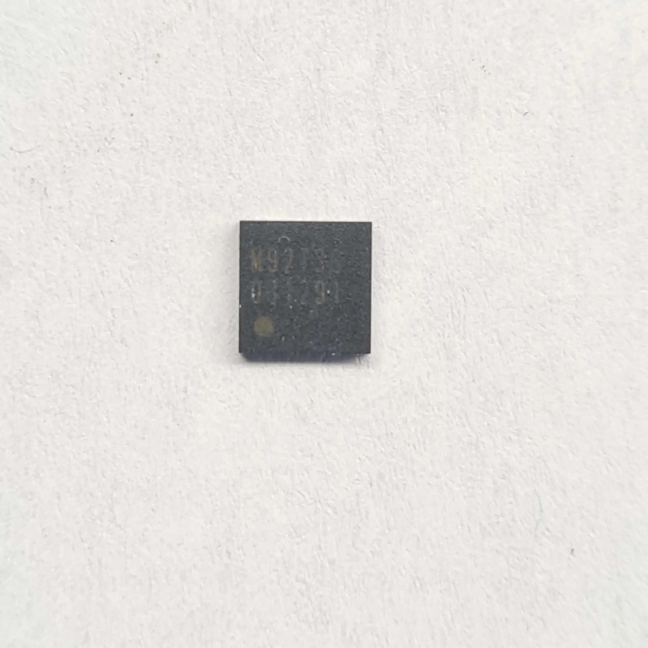 Chip M92T36 para Nintendo Switch nuevo en stock en GameSystems Madrid